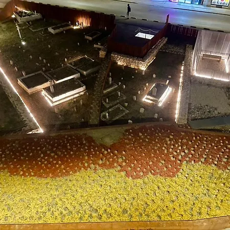 Sarajevo, Lovely Two Bedroom In The Very Center Апартаменты